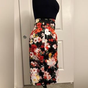 Knee-length Black and Floral Pencil Skirt